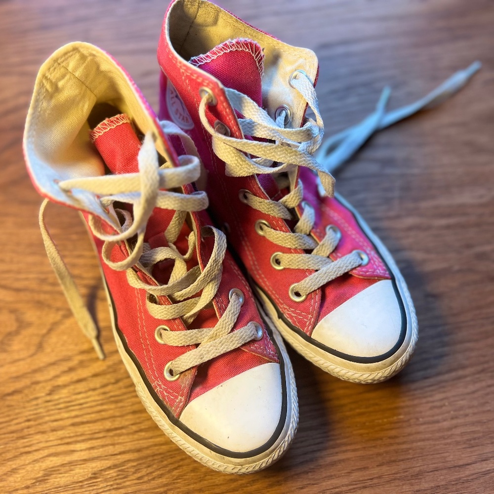 Pink Converse All Star Chuck Taylor High Tops Size 5